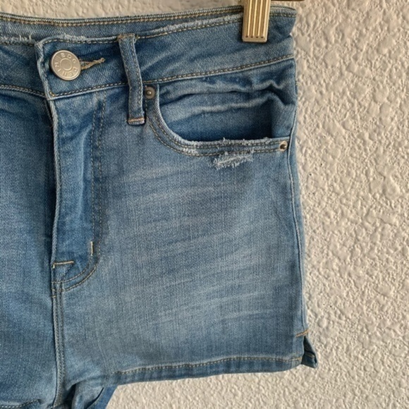 BDG high rise shorts - Picture 3 of 10